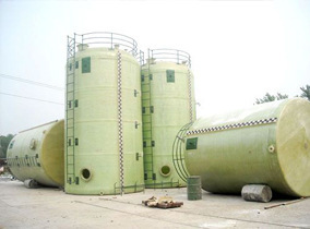 【河北棗強(qiáng)真旺專業(yè)生產(chǎn)玻璃鋼耐酸堿儲罐、儲罐、我們更專業(yè)!】價(jià)格,廠家,圖片,儲運(yùn)罐、貯罐,棗強(qiáng)縣真旺玻璃鋼-