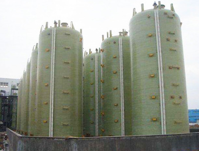 清洗玻璃鋼儲罐需先了解其特性